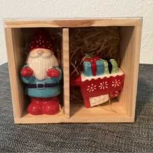 World Market Santa Gnome & Cart Salt and Pepper Shaker Set - NIB